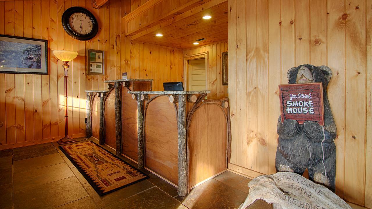 The Smoke House Lodge Монтигъл Екстериор снимка