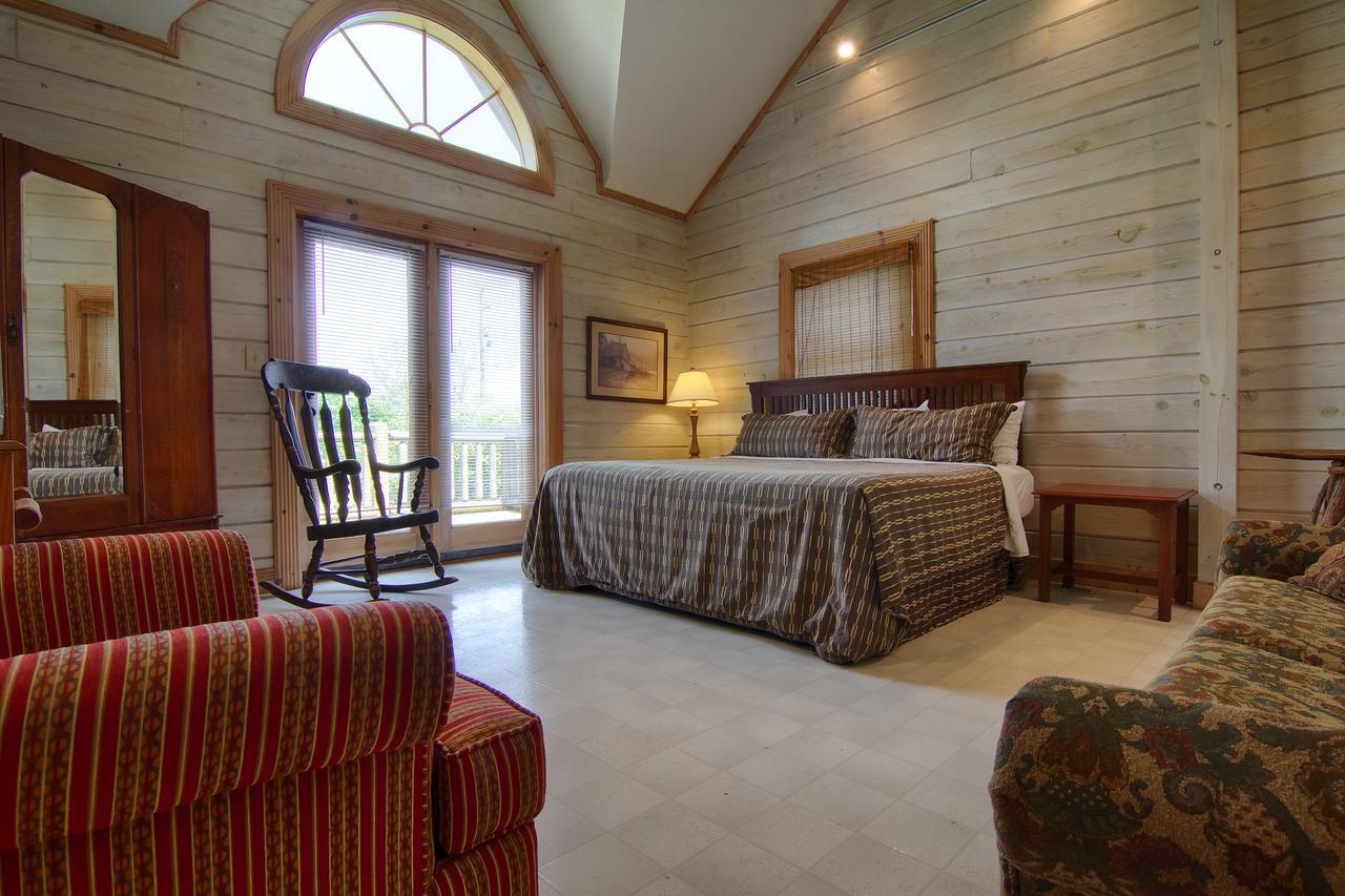 The Smoke House Lodge Монтигъл Екстериор снимка
